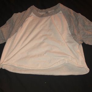White and gray cropped baseball tee